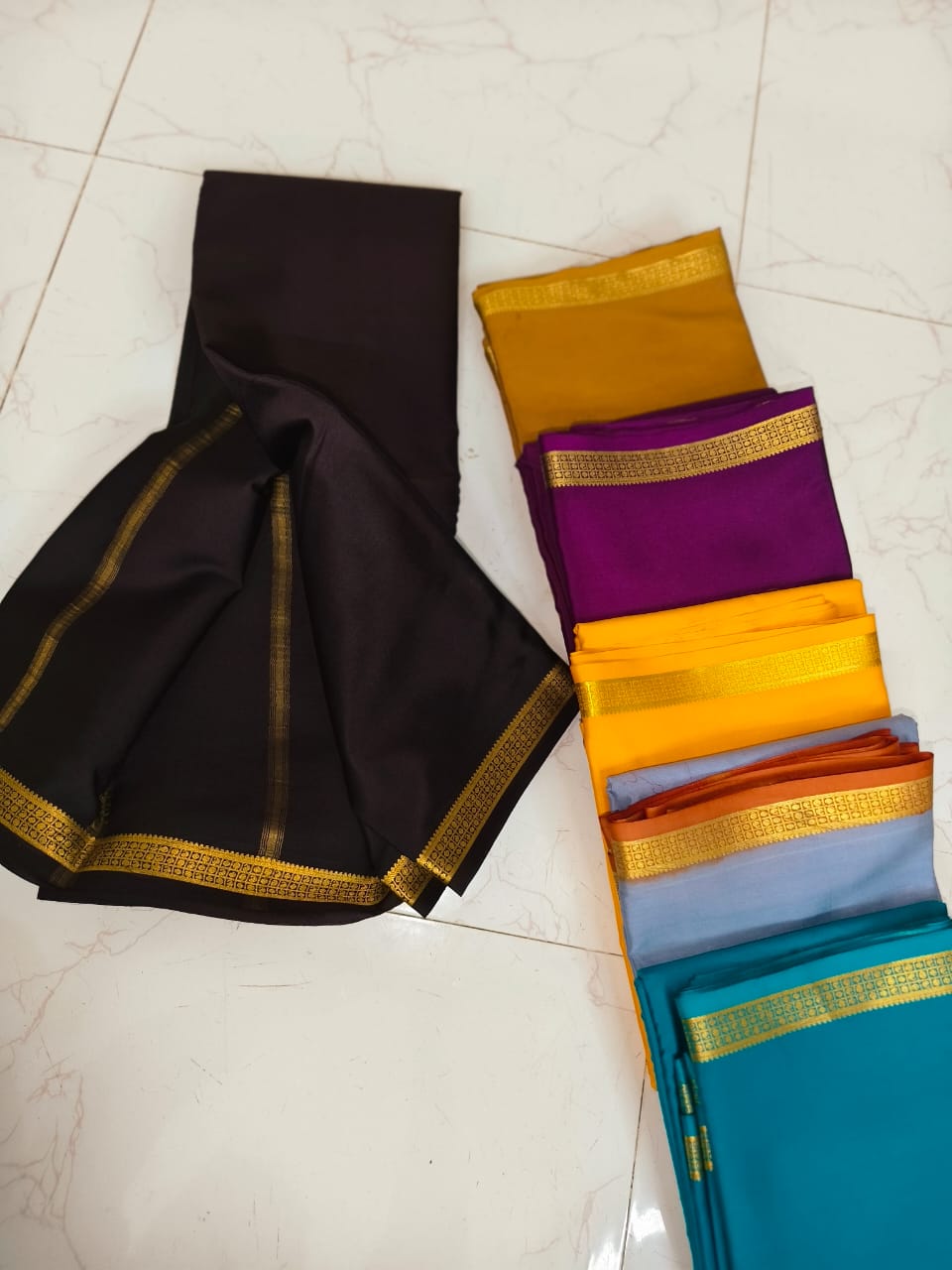 Elegant Dark Brown Pure Silk Saree – Traditional Silk Saree for Weddings, Festive & Ethnic Wear
